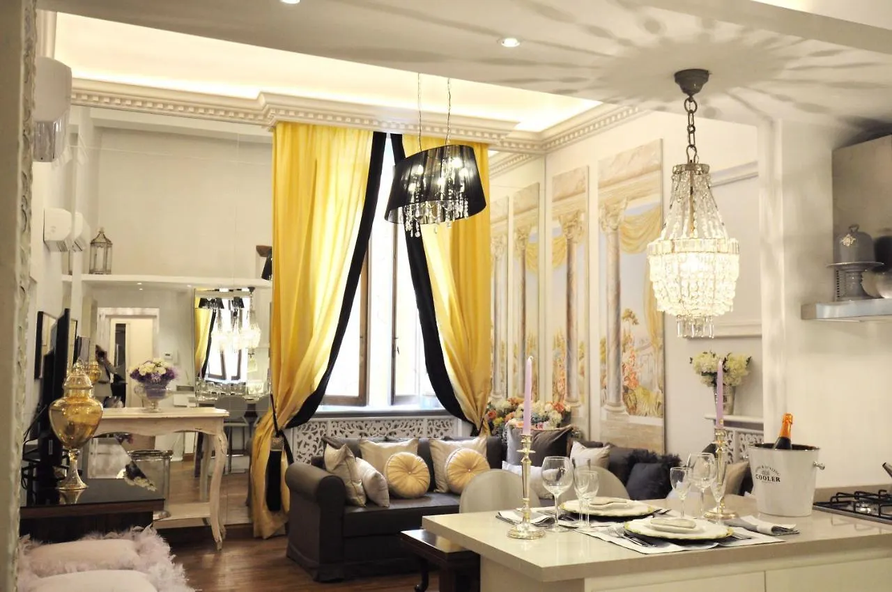 The Right Place 4U Roma Savelli Boutique Apartment