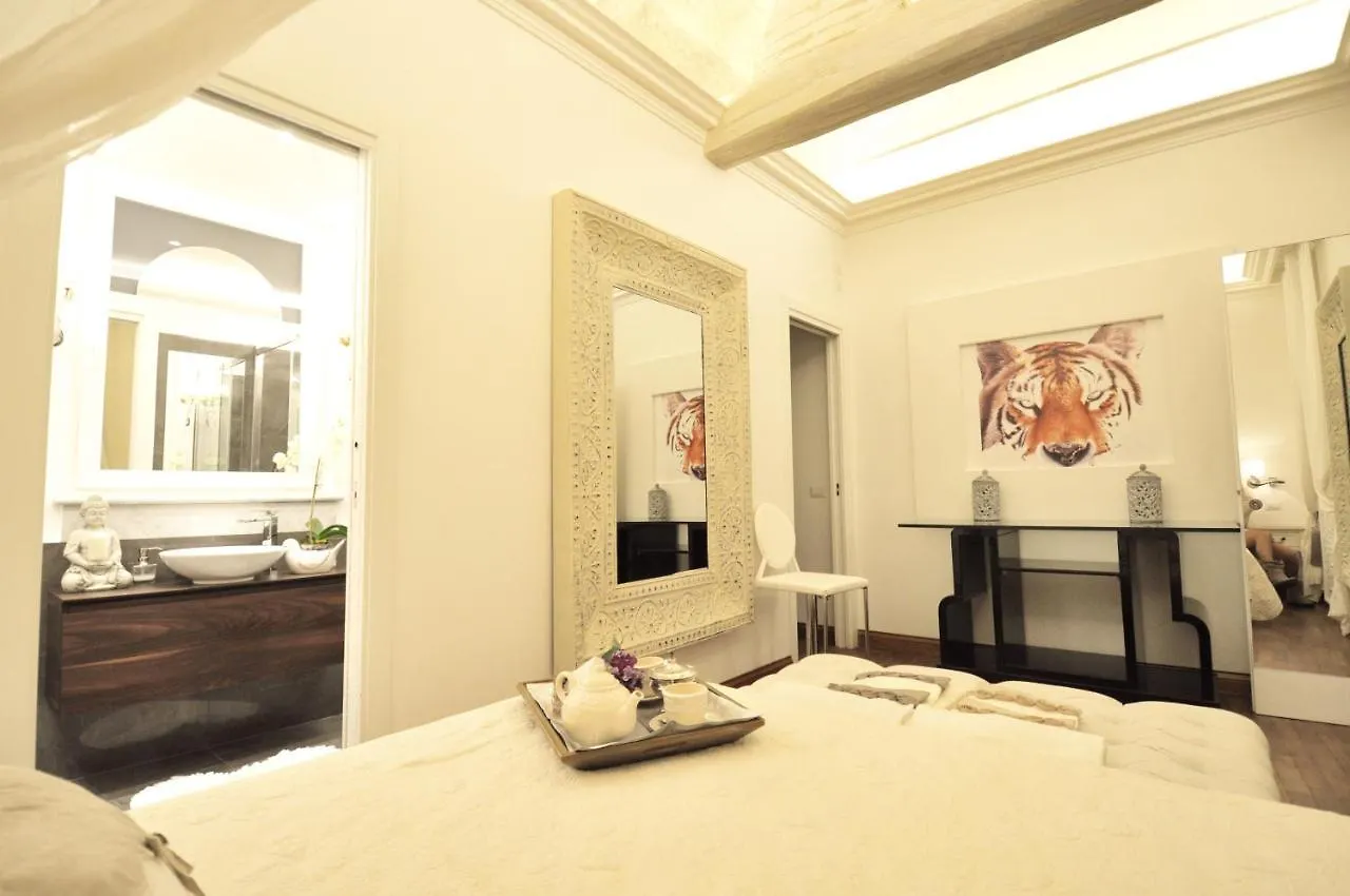 The Right Place 4U Roma Savelli Boutique Apartment Италия